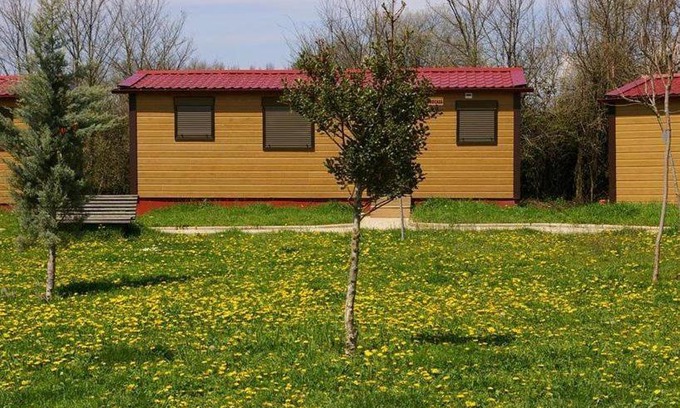 Arlanzon Complejo | Bungalows Granja Escuela Arlanzón