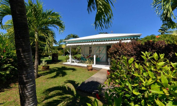 Le Francois Chalet De Esquí | FREGATE OUEST LE FRANCOIS ALQUILA HERMOSAS CREOLES VILLAS CON PISCINA Y JACUZZI