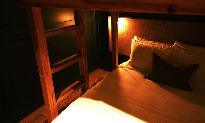 Fredericksburg Hotel | Bunk Room Escape | Lounge Area, Shower & Steps to Local Dining
