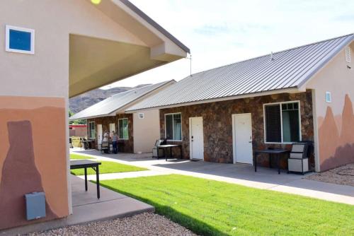 La Verkin Casa | Bunkhouse 1B Sleeps 4