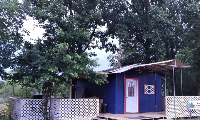 Antlers Cabina | Bunkhouse Cabin @ Rock'n O Ranch