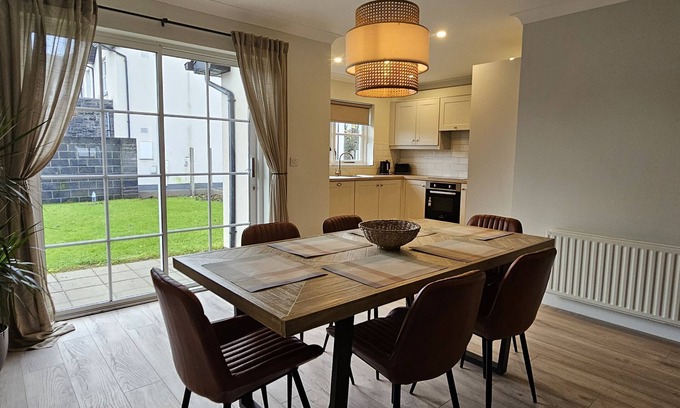 Bunratty Cabaña | Bunratty Town House No 2