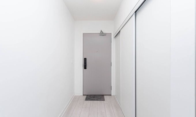 Burlington Condominio | Burlington's Newest, Most-Amenity Rich Building