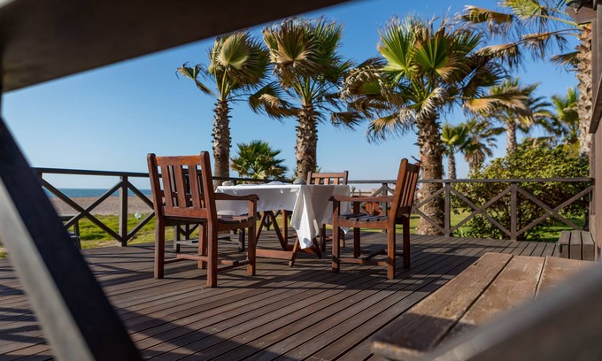 Langstrand Hotel | Burning Shore Hotel