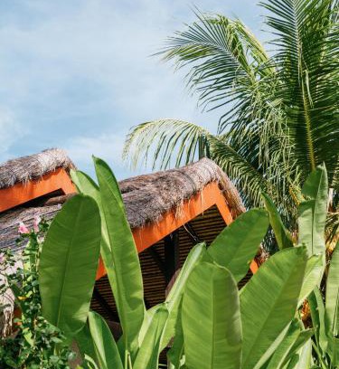 Selong Belanak Hotel | Burudika Bungalows - Villas, Sauna & Bath House