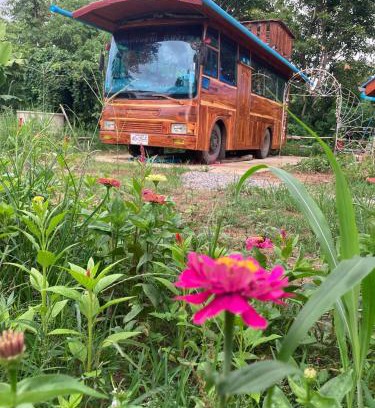 Phrao Casa | Bus Resort