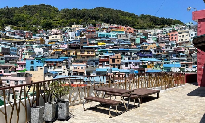 Gamcheon Culture Village Casa | Busan Banggabangga Guest House