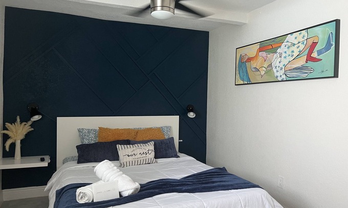 Sulphur Springs Apartamento | Busch Gardens Bliss Suite -1
