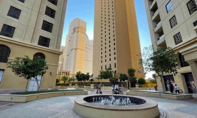Dubai Marina Hostal | Business Backpackers JBR (BBJ)