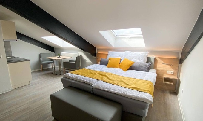 Breitscheid Casa | Business double room with kitchenette, shower WC - Boardinghouse Breitscheid