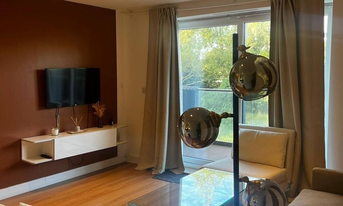 Reading Apartamento | Business & Leisure Stays in RG2