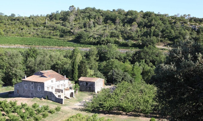Saint-Thome Casa | El sur de Ardèche, la casa en la ciudad castillo medieval por el río