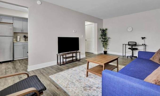 Downtown Apartamento | Butler 08 · 2 Bdrm Apt minutes from downtown