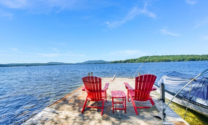 Sunapee Casa | Butler Cottage Lakefront on Lake Sunapee