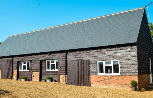 Brackley Apartamento | Buttercup Cottage at The Old Tractor Barn