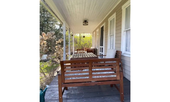 Livingston Manor Otro | Butternut Farm Cottage