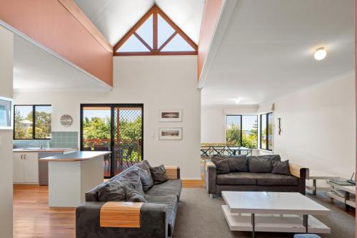 Dunsborough Casa | By the Bay