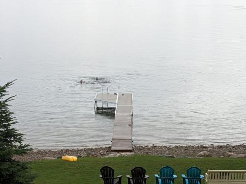 Wiarton Casa | By The Bay Cozy Waterfront Retreat