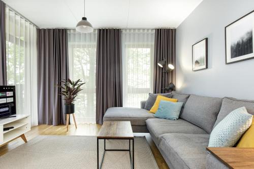 Pohja-Tallinn Apartamento | By the Old Town, new & modern, 2 BR, easy access by car, free parking