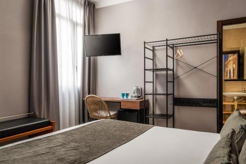 Palacio Casa | BYPILLOW The Citadel