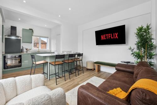Winshill Casa | Byron House