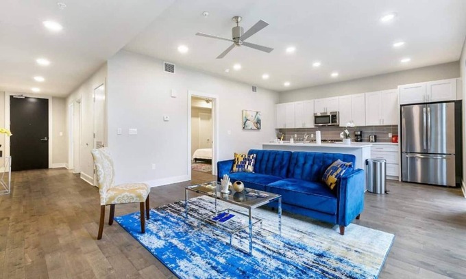 Bywater Condominio | This condominium is a 1 bedroom(s), 1.5 bathrooms, located in New Orleans, LA.