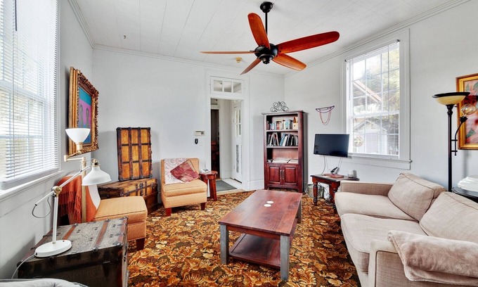 Bywater Casa | Bywater Home, Parking and Pet Friendly Retreat by RedAwning