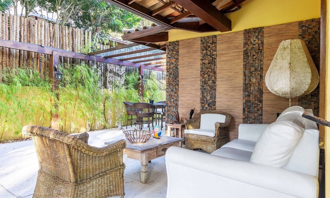 Humaita Casa | Centro BZ62! Casa grande, 5 suites y zona gourmet.