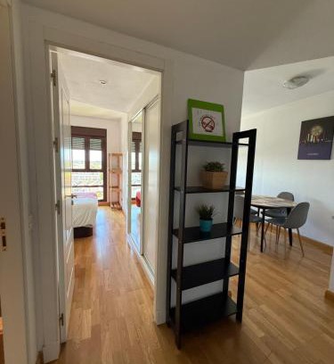 Villa de Vallecas Apartamento | Cálido apartamento con PISCINA y garaje