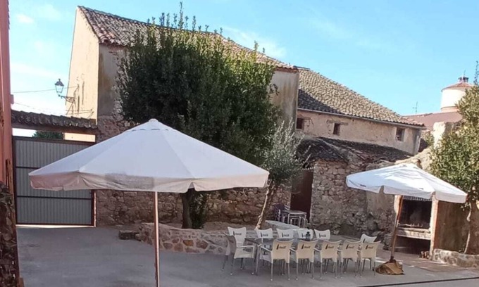 Valseca Casa | Cómoda casa a 15 min. de Segovia