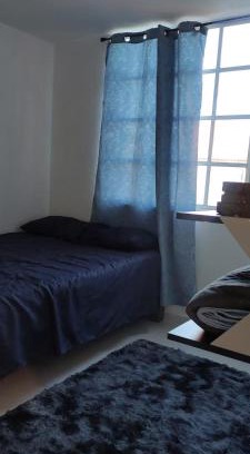 Queretaro Casa | Cómoda recamara privada en Departamento segunda planta