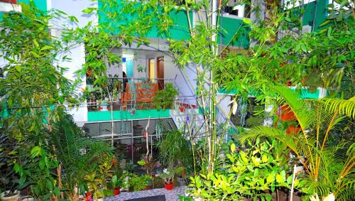Echarate Casa | Cómodo alojamiento con jardín y baño privado-Echarati