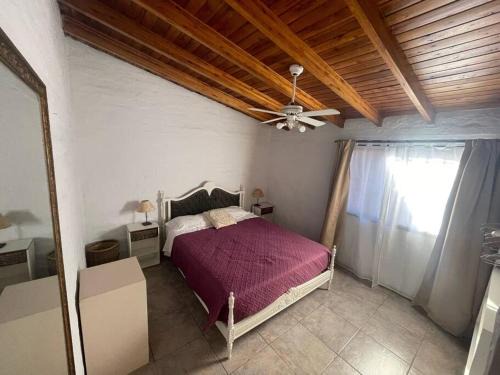 Godoy Cruz Apartamento | Cómodo departamento de huéspedes con cochera
