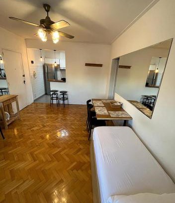 Microcentro Apartamento | Cómodo y luminoso departamento en Buenos aires, también hablamos Portugues!