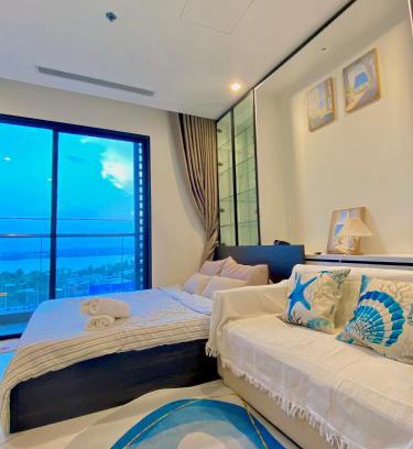 District 9 Apartamento | Căn hộ Master có sofa giường view sông Đồng Nai