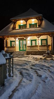 Moisei Chalet De Esquí | Căsuța din Deal