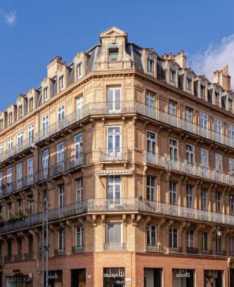 Victor Hugo District Apartamento | Cœur Capitole 122m2- Clim - Parking - Ascenseur- Métro
