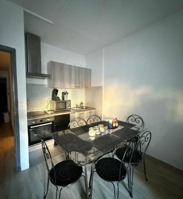 Gap Apartamento | Cœur de ville au 1er 66M2, vu sur la place