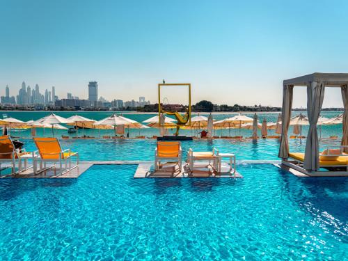 Palm Jumeirah Complejo | C Central Hotel and Resort The Palm