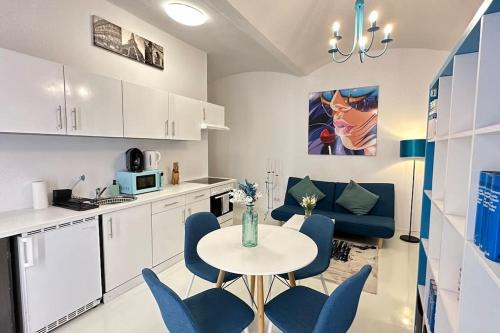 Altlerchenfeld Apartamento | C’est la vie à Paris Apartment
