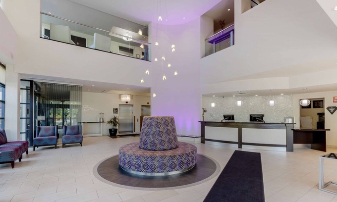 Hamilton Hotel | C Hotel by Carmen's, BW Premier Collection