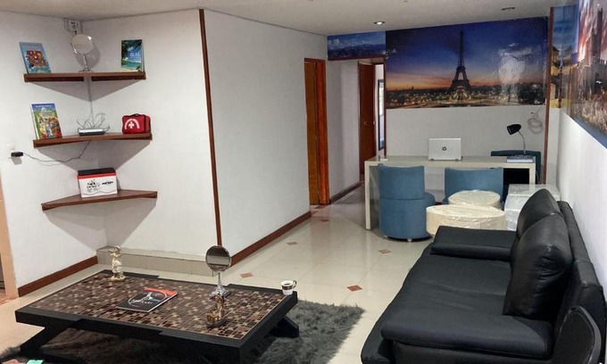 Calle 26 Apartamento | C HOTELERA Rey es