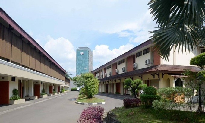 Jakarta Hotel | C'One Hotel Cempaka Putih