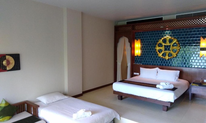 Rawai Cama Y Desayuno | C-VIEW BOUTIQUE