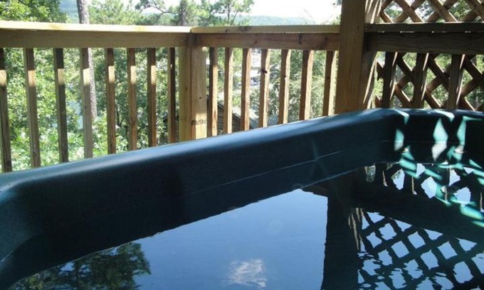 Mount Ida Casa | C16, Two bedroom, two bath, log-sided Harbor North luxury cottage with hot tub, cottage