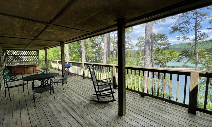 Mount Ida Cabaña | C8, Two bedroom, two bath log-sided, lake view luxury cottage with hot tub by RedAwning