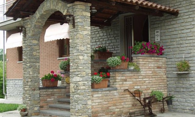 Castagnole delle Lanze Cama Y Desayuno | Ca D Gnese