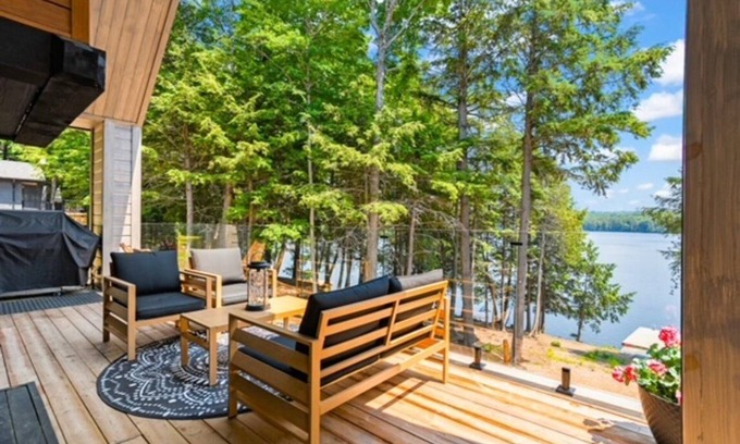 Dysart et al Cabaña | Discover Your Perfect Retreat at The Cedars Haliburton West
