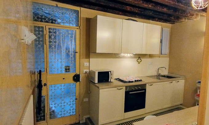 Castello Apartamento | Ca Lirica Peace of Mind Just a few Steps From St Mark's Square
