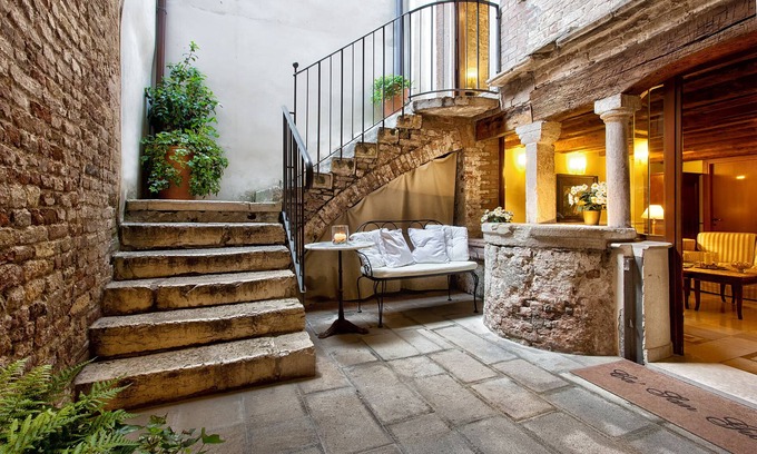 Santa Croce Casa | Ca' San Giorgio Relais & Suites